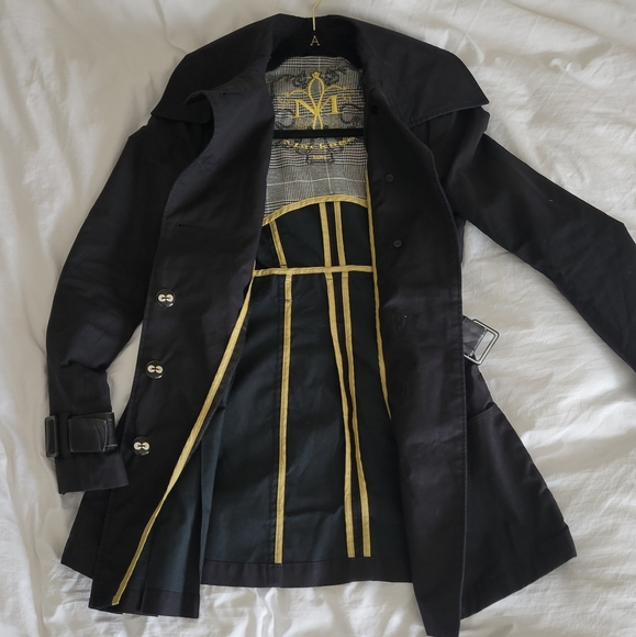 Mackage double-breasted lightweight trench in XS - Picture 3 of 16